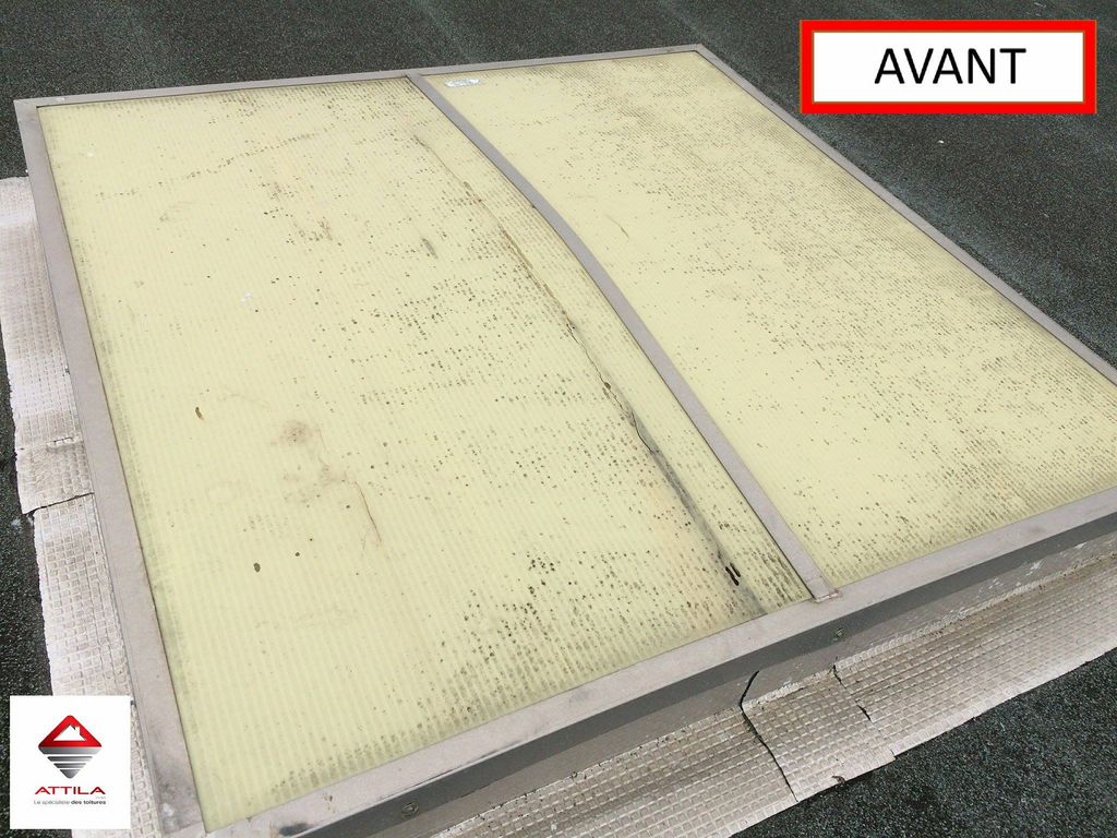 Remplacement des polycarbonates de lanterneaux avant ATTILA Sète Agde