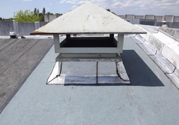 Toit terrasse et sortie de toiture